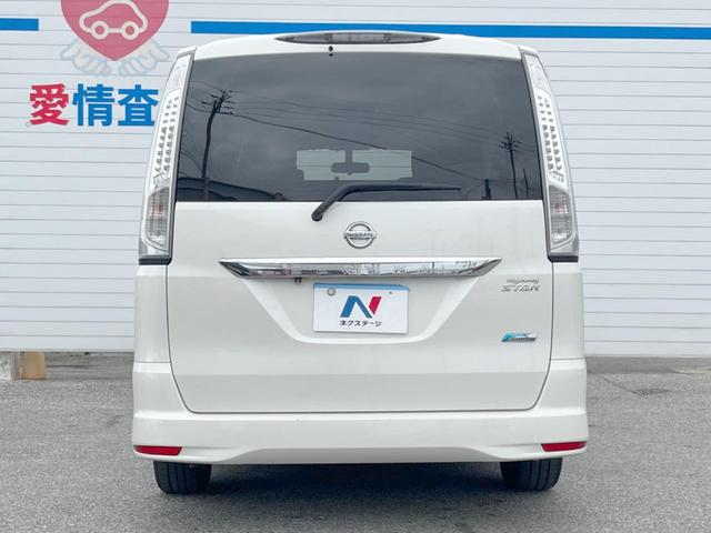 安心の最長10年・走行無制限保証(有償)をご用意。保証内容も充実はもちろん、無料点検&オイル交換や、年中無休の全国・24時間ロードサービスも付帯されておりますのでご安心下さい。