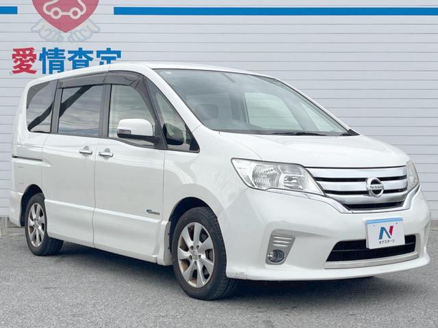 高透明度のガラス皮膜で撥水はもちろん、上質なツヤ・光沢を実現。紫外線や酸性雨から大切な愛車を保護し、色あせ・劣化を防止。「弾スプラッシュコート」、「弾プリミッサコート」からお選びいただけます。