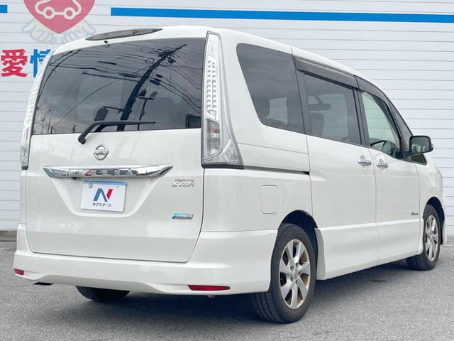 ☆全国のネクステージからお取り寄せが可能※!遠方の店舗に展示してあるクルマが気になる場合も、最寄りの店舗でご覧いただくことが可能です!是非私たちに要望をお聞かせください!※別途費用