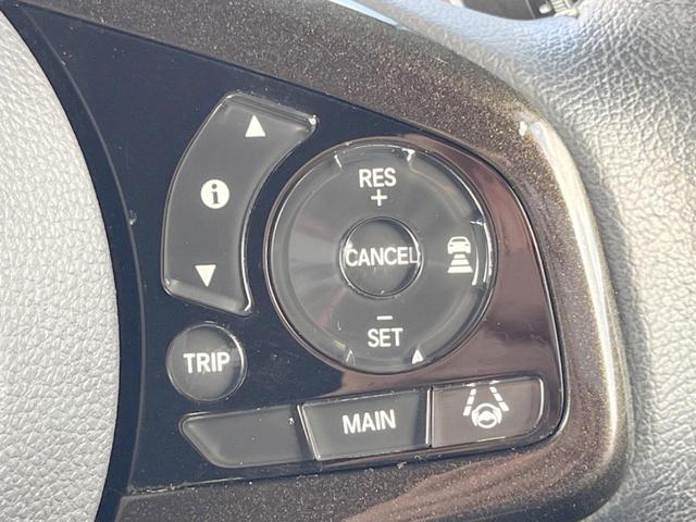 【アダプティブクルーズコントロール】高速道路での長距離走行が楽に！！自動で速度を保つクルーズコントロールが、衝突軽減システムと連携し、前方の車両を感知して車間を保つように速度調節してくれます！！