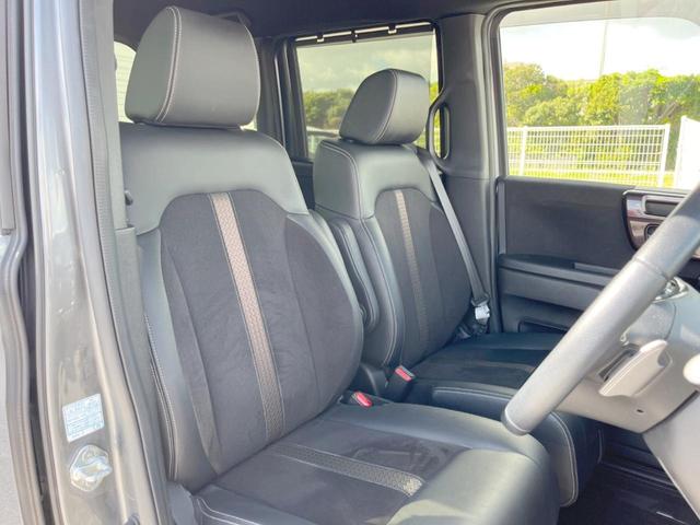 運転席シート廻りは使用感も少なく、良好な状態となっています。丁寧に使われていたことがよくわかりますね。