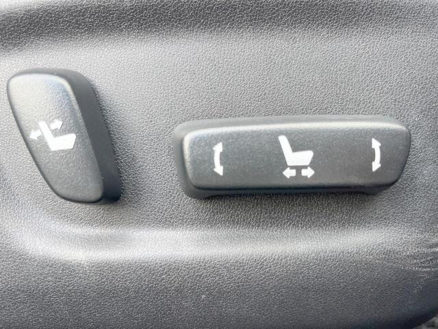 CT CT200h Fスポーツ 1年保証 バックカメラ 衝突被害軽減システム レーダークルーズ コーナーセンサー LEDヘッド ETC2.0 純正17インチアルミ オートハイビーム 車線逸脱警報 オートライト デュアルエアコン(8枚目)