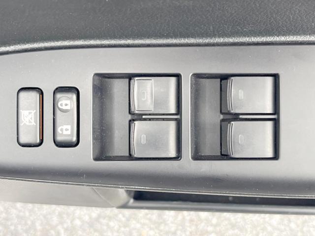 CT CT200h Fスポーツ 1年保証 バックカメラ 衝突被害軽減システム レーダークルーズ コーナーセンサー LEDヘッド ETC2.0 純正17インチアルミ オートハイビーム 車線逸脱警報 オートライト デュアルエアコン(48枚目)