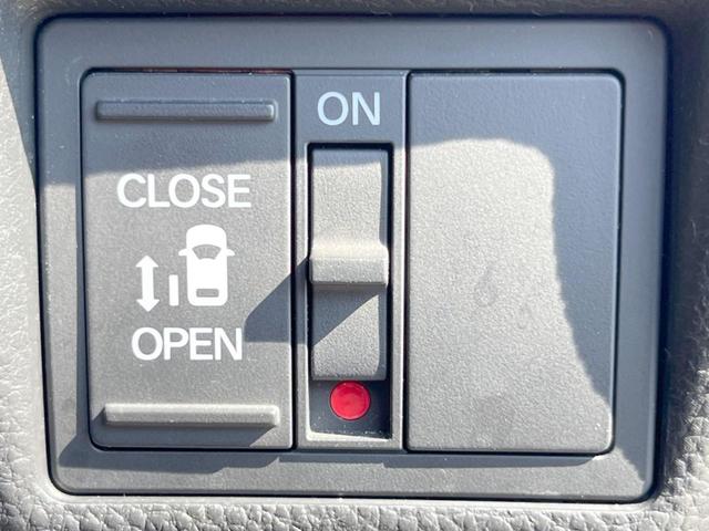 Ｎ－ＢＯＸカスタム Ｇ・Ｌホンダセンシング　１年保証　電動スライドドア　バックカメラ　衝突被害軽減システム　スマートキー　ＬＥＤヘッド　ビルトインＥＴＣ　純正１４インチアルミ　車線逸脱警報　オートライト　オートエアコン　ＣＤ　地デジ（6枚目）