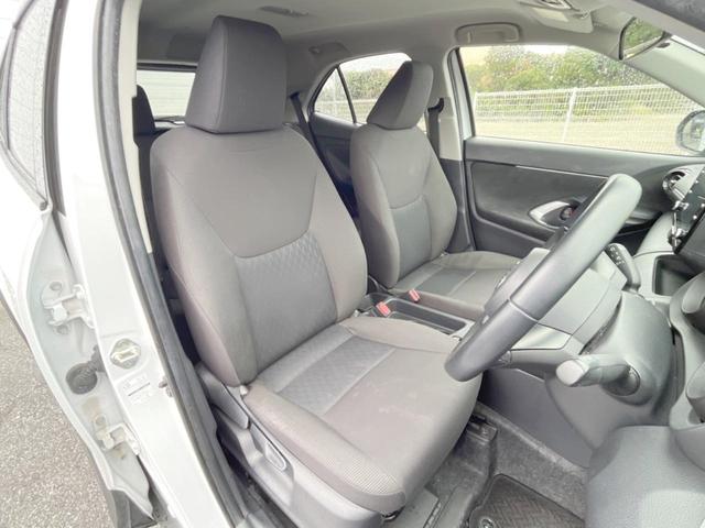 ヤリスクロス Ｇ　１年保証　純正ディスプレイオーディオ　全周囲カメラ　衝突被害軽減システム　レーダークルーズ　コーナーセンサー　スマートキー　ＬＥＤヘッド　ビルトインＥＴＣ　純正１５インチアルミ　オートハイビーム（9枚目）