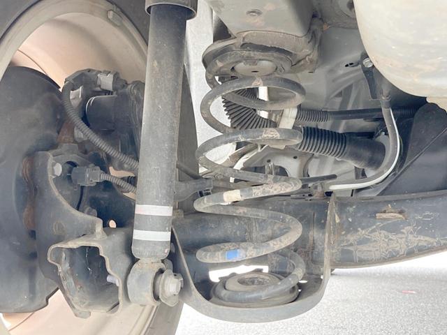 ヤリスクロス Ｇ　１年保証　純正ディスプレイオーディオ　全周囲カメラ　衝突被害軽減システム　レーダークルーズ　コーナーセンサー　スマートキー　ＬＥＤヘッド　ビルトインＥＴＣ　純正１５インチアルミ　オートハイビーム（31枚目）