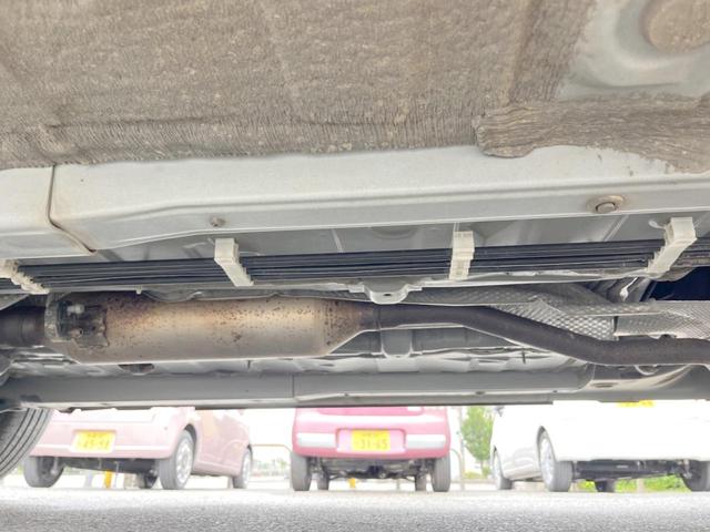 ヤリスクロス Ｇ　１年保証　純正ディスプレイオーディオ　全周囲カメラ　衝突被害軽減システム　レーダークルーズ　コーナーセンサー　スマートキー　ＬＥＤヘッド　ビルトインＥＴＣ　純正１５インチアルミ　オートハイビーム（32枚目）