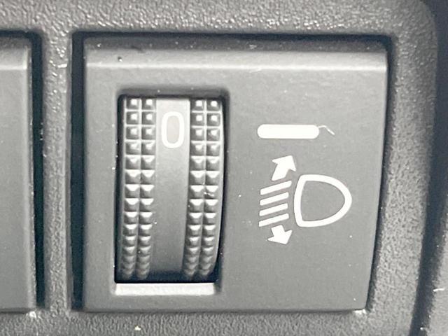 ヤリスクロス Ｇ　１年保証　純正ディスプレイオーディオ　全周囲カメラ　衝突被害軽減システム　レーダークルーズ　コーナーセンサー　スマートキー　ＬＥＤヘッド　ビルトインＥＴＣ　純正１５インチアルミ　オートハイビーム（56枚目）