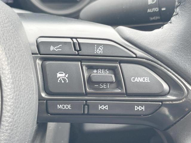 ヤリスクロス Ｇ　１年保証　純正ディスプレイオーディオ　全周囲カメラ　衝突被害軽減システム　レーダークルーズ　コーナーセンサー　スマートキー　ＬＥＤヘッド　ビルトインＥＴＣ　純正１６インチアルミ　オートハイビーム（6枚目）