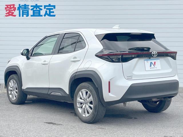 ヤリスクロス Ｇ　１年保証　純正ディスプレイオーディオ　全周囲カメラ　衝突被害軽減システム　レーダークルーズ　コーナーセンサー　スマートキー　ＬＥＤヘッド　ビルトインＥＴＣ　純正１６インチアルミ　オートハイビーム（24枚目）