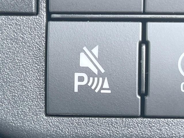 【コーナーセンサー】バンパーに付いたセンサーが障害物を検知！一定の距離に近づくとアラートで教えてくれます♪狭い駐車スペースや車庫入れ時も安心ですね☆