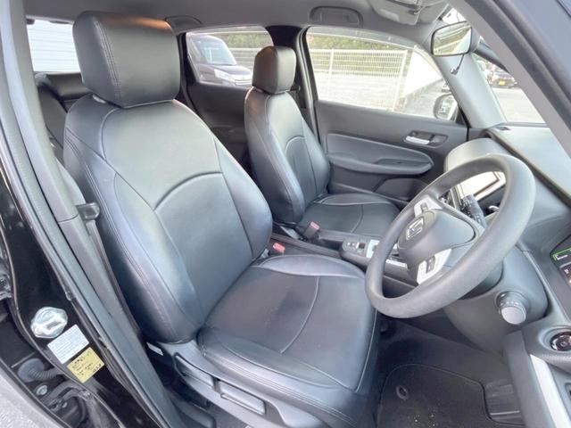 運転席シート廻りは使用感も少なく、良好な状態となっています。丁寧に使われていたことがよくわかりますね。