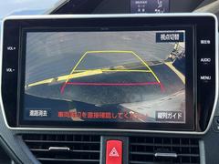 【バックカメラ】駐車時に後方がリアルタイム映像で確認できます。大型商業施設や立体駐車場での駐車時や、夜間のバック時に大活躍！運転スキルに関わらず、今や必須となった装備のひとつです！ 4