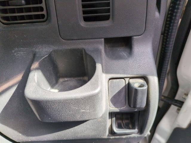 この度は当店のお車をご覧になっていただき、誠にありがとうございます。ぜひじっくりとご検討下さい。気軽にお問合せ・お見積りお待ちしております。