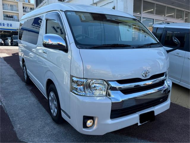 ハイエースワゴン ＧＬ　１０人乗り・左側パワースライドドア・電動格納ミラー・プッシュスタート・スマートキー・ワンセグＴＶ・Ｂｌｕｅｔｏｏｔｈ・ＤＶＤ・ＣＤ・リアクーラー・ＥＴＣ・ＬＥＤヘットライト・フォグランプ・バックカメラ（2枚目）