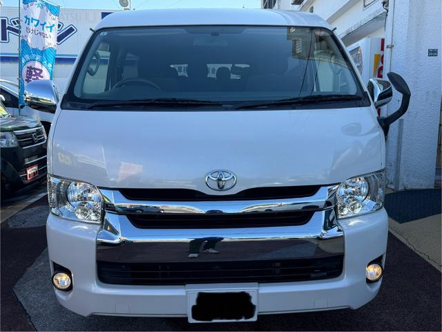 ハイエースワゴン ＧＬ　１０人乗り・左側パワースライドドア・電動格納ミラー・プッシュスタート・スマートキー・ワンセグＴＶ・Ｂｌｕｅｔｏｏｔｈ・ＤＶＤ・ＣＤ・リアクーラー・ＥＴＣ・ＬＥＤヘットライト・フォグランプ・バックカメラ（3枚目）