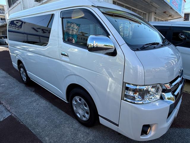 ハイエースワゴン ＧＬ　１０人乗り・左側パワースライドドア・電動格納ミラー・プッシュスタート・スマートキー・ワンセグＴＶ・Ｂｌｕｅｔｏｏｔｈ・ＤＶＤ・ＣＤ・リアクーラー・ＥＴＣ・ＬＥＤヘットライト・フォグランプ・バックカメラ（5枚目）