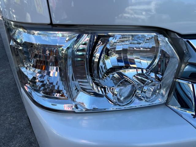ハイエースワゴン ＧＬ　１０人乗り・左側パワースライドドア・電動格納ミラー・プッシュスタート・スマートキー・ワンセグＴＶ・Ｂｌｕｅｔｏｏｔｈ・ＤＶＤ・ＣＤ・リアクーラー・ＥＴＣ・ＬＥＤヘットライト・フォグランプ・バックカメラ（28枚目）