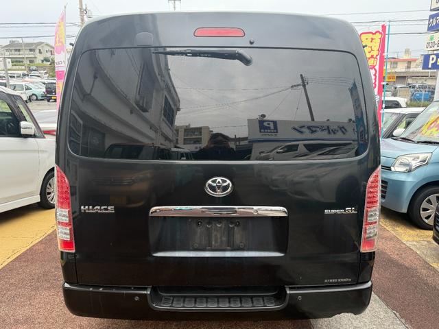 ハイエースバン ロングワイドスーパーＧＬ　・Ｂｌｕｅｔｏｏｔｈオーディオ・フルセグＴＶ・バックカメラ・ＥＴＣ・コーナーセンサー・社外ナビ・社外テールレンズ・社外アルミホイール・社外ボンネット・リアクーラー・両側スライドドア・社外ステアリング（8枚目）