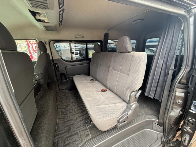 ハイエースバン ロングワイドスーパーＧＬ　・Ｂｌｕｅｔｏｏｔｈオーディオ・フルセグＴＶ・バックカメラ・ＥＴＣ・コーナーセンサー・社外ナビ・社外テールレンズ・社外アルミホイール・社外ボンネット・リアクーラー・両側スライドドア・社外ステアリング（12枚目）