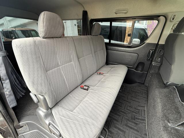 ハイエースバン ロングワイドスーパーＧＬ　・Ｂｌｕｅｔｏｏｔｈオーディオ・フルセグＴＶ・バックカメラ・ＥＴＣ・コーナーセンサー・社外ナビ・社外テールレンズ・社外アルミホイール・社外ボンネット・リアクーラー・両側スライドドア・社外ステアリング（13枚目）