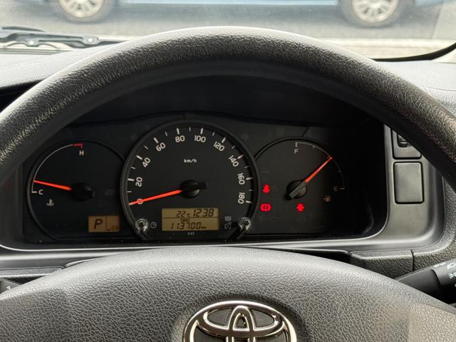 ハイエースバン ロングＤＸ　・パワーリフト装着車・Ｂｌｕｅｔｏｏｔｈオーディオ・ワンセグＴＶ・電動格納ミラー・ＥＴＣ・リアクーラー・トヨタ純正ナビ・前後ドライブレコーダー・６人乗り・（25枚目）