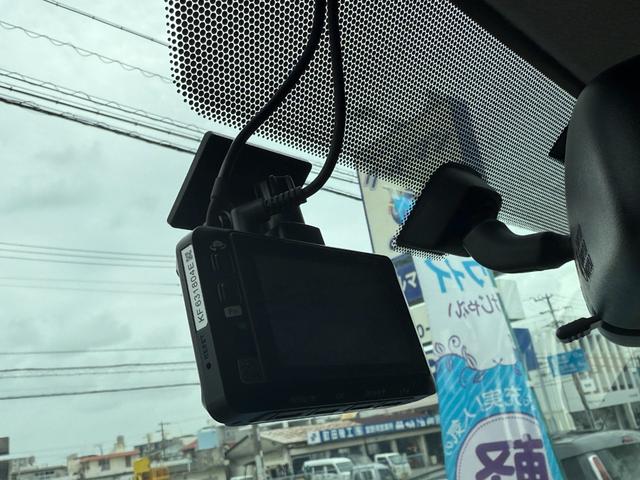 ハイエースバン ロングＤＸ　・パワーリフト装着車・Ｂｌｕｅｔｏｏｔｈオーディオ・ワンセグＴＶ・電動格納ミラー・ＥＴＣ・リアクーラー・トヨタ純正ナビ・前後ドライブレコーダー・６人乗り・（28枚目）