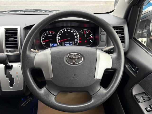 ハイエースバン ロングワイドスーパーGL ・Bluetoothオーディオ・フルセグTV・バックカメラ・両側パワースライドドア・プッシュスタート・足元イルミネーションLED・SDナビ・デジタルエアコン・電動格納ミラー・ETC・リアクーラー(17枚目)