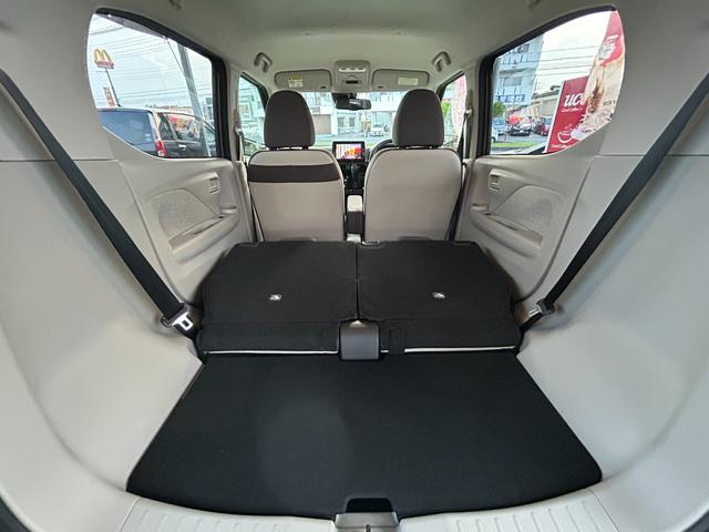 後席を格納すると、これだけの広さがあります！様々なシーンで大活躍間違いなしです！