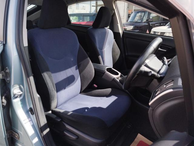 プリウスPHV S ★車検整備付き★ PHV車 バックカメラ ETC HIDヘッドライト CD TV プッシュスタート スマートキー 納車時、バッテリー/ワイパー/エンジンオイル/オイルフィルター/新品交換します(9枚目)