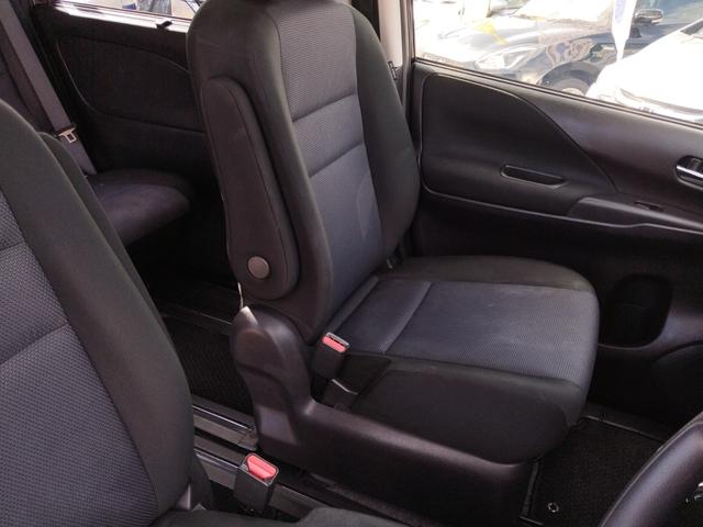 セレナ XV ★キャンペーン開催中 2年保証付き★ 全周囲カメラ 両側電動スライドドア ハーフバックドア ETC ナビ Bluetooth クリアランスソナー ドライブレコーダー ウォークスルー USB接続(25枚目)