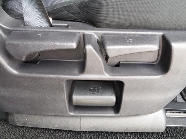 セレナ XV ★キャンペーン開催中 2年保証付き★ 全周囲カメラ 両側電動スライドドア ハーフバックドア ETC ナビ Bluetooth クリアランスソナー ドライブレコーダー ウォークスルー USB接続(30枚目)