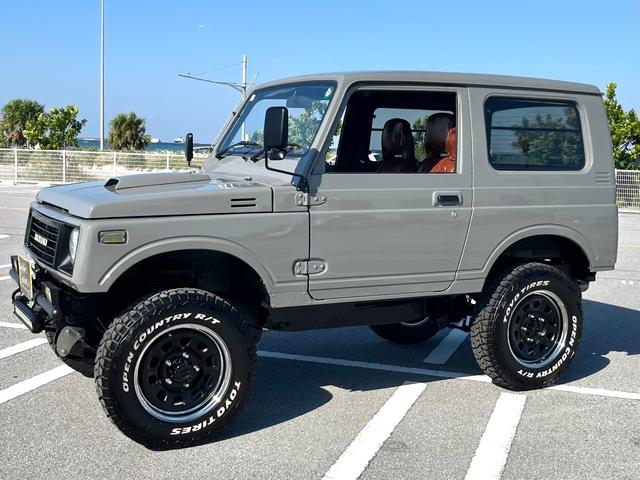 ジムニー サマーウインド　リミテッド　・ヴィンテージカスタムｖｅｒＦ６・ＭＴ車・本土仕入・修復歴無し・全塗装・リフトアップ（22枚目）