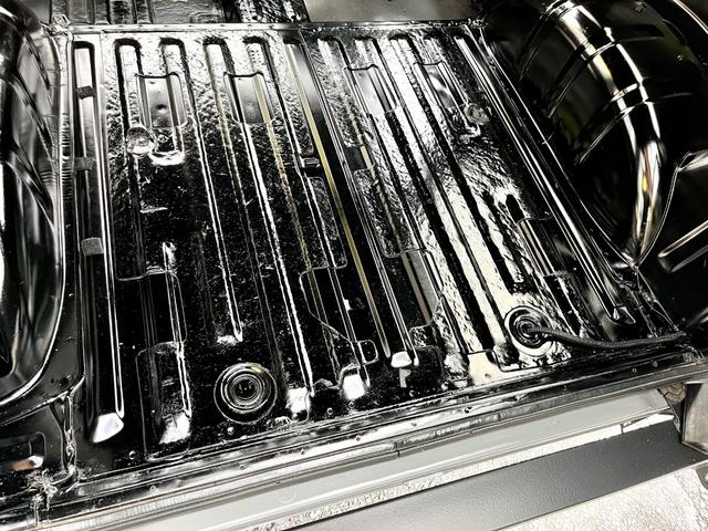 ジムニー サマーウインド　リミテッド　・ヴィンテージカスタムｖｅｒＦ６・ＭＴ車・本土仕入・修復歴無し・全塗装・リフトアップ（51枚目）