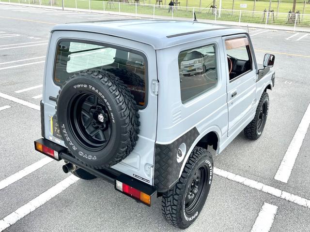 ジムニー ランドベンチャー　最終５型ヴィンテージカスタムｖｅｒＦ８・ＡＴ車・本土仕入・修復歴無し・全塗装・リフトアップ・新品タイヤ４本（12枚目）