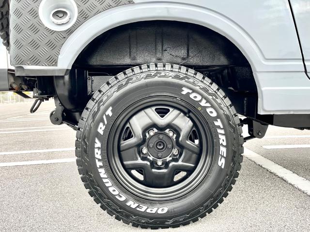 ジムニー ランドベンチャー　最終５型ヴィンテージカスタムｖｅｒＦ８・ＡＴ車・本土仕入・修復歴無し・全塗装・リフトアップ・新品タイヤ４本（19枚目）