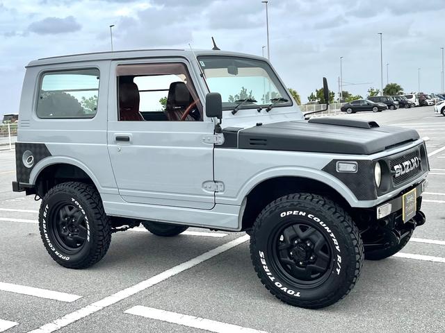 ジムニー ランドベンチャー　最終５型ヴィンテージカスタムｖｅｒＦ８・ＡＴ車・本土仕入・修復歴無し・全塗装・リフトアップ・新品タイヤ４本（32枚目）