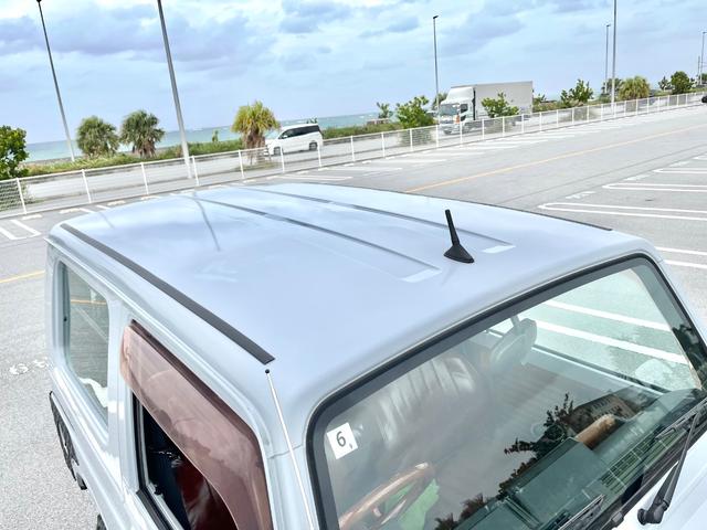 ジムニー ランドベンチャー　最終５型ヴィンテージカスタムｖｅｒＦ８・ＡＴ車・本土仕入・修復歴無し・全塗装・リフトアップ・新品タイヤ４本（38枚目）