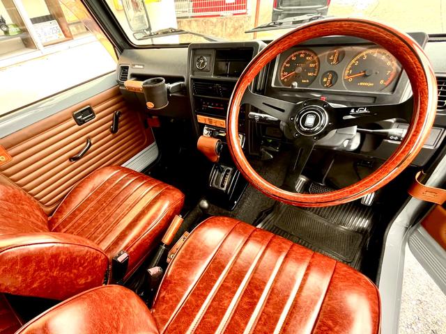 ジムニー ランドベンチャー　最終５型ヴィンテージカスタムｖｅｒＦ８・ＡＴ車・本土仕入・修復歴無し・全塗装・リフトアップ・新品タイヤ４本（70枚目）