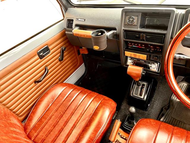 ジムニー ランドベンチャー　最終５型ヴィンテージカスタムｖｅｒＦ８・ＡＴ車・本土仕入・修復歴無し・全塗装・リフトアップ・新品タイヤ４本（75枚目）
