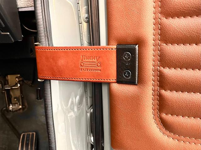 ジムニー ランドベンチャー　最終５型ヴィンテージカスタムｖｅｒ　Ｇ１・ＡＴ車・本土仕入・全塗装・リフトアップ（76枚目）