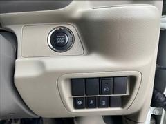 エブリイワゴン ＰＺターボ　ケンウッドＳＤナビゲーション　外部機器接続可能　パワースライドドア　衝突軽減ブレーキ　スマートキー　イモビライザー　ステアリングリモコン　ユーザー買取車両