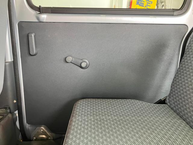 ハイゼットカーゴ スペシャルクリーン 走行8万km台 車検R8年1/26 ハイルーフ 原動機KF タイミングチェーン 集中ドアロック ヘッドライト光軸レベライザー 型式GBD-S321V 貨物車 バンタイプ ドアバイザー コーナーセンサー(26枚目)