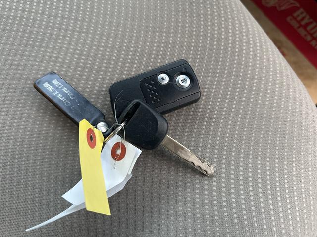 C 内地仕入車両 CD バックカメラ スマートキー オートエアコン リアクリアランスソナー ヘッドライトコーティング(16枚目)