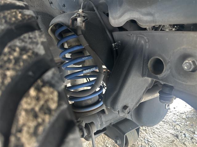ジムニー ＸＧ　内地仕入車両　ＣＤ　ＵＳＢ接続可　５ＭＴ　４ＷＤ　ＥＴＣ（32枚目）