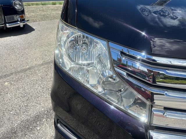 ステップワゴンスパーダ Ｚ　ＨＤＤナビエディション　内地仕入れ車両　純正ワンセグナビ　ＣＤ　ＤＶＤ再生可　バックカメラ　フリップダウンモニター　ＥＴＣ　両側パワースライドドア　ウィンカーミラー　フォグランプ　１６インチアルミホイール（9枚目）