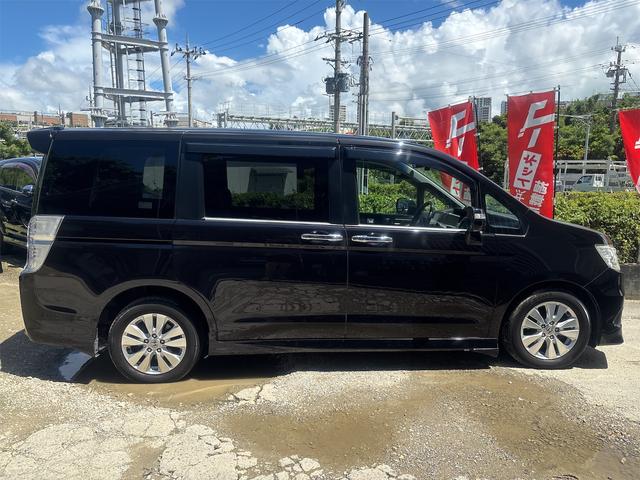 ステップワゴンスパーダ Ｚ　ＨＤＤナビエディション　内地仕入れ車両　純正ワンセグナビ　ＣＤ　ＤＶＤ再生可　バックカメラ　フリップダウンモニター　ＥＴＣ　両側パワースライドドア　ウィンカーミラー　フォグランプ　１６インチアルミホイール（16枚目）