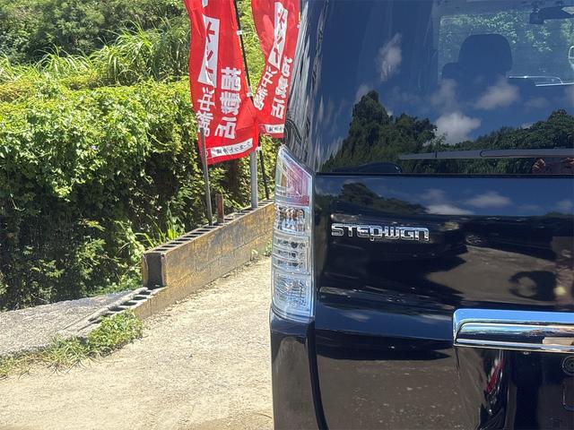 ステップワゴンスパーダ Ｚ　ＨＤＤナビエディション　内地仕入れ車両　純正ワンセグナビ　ＣＤ　ＤＶＤ再生可　バックカメラ　フリップダウンモニター　ＥＴＣ　両側パワースライドドア　ウィンカーミラー　フォグランプ　１６インチアルミホイール（21枚目）