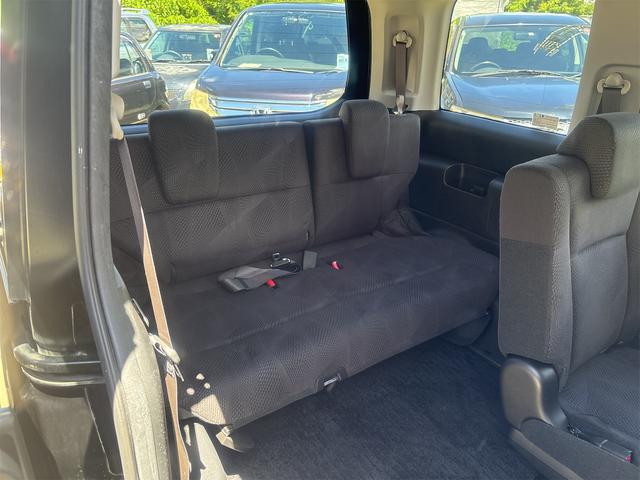 ステップワゴンスパーダ Ｚ　ＨＤＤナビエディション　内地仕入れ車両　純正ワンセグナビ　ＣＤ　ＤＶＤ再生可　バックカメラ　フリップダウンモニター　ＥＴＣ　両側パワースライドドア　ウィンカーミラー　フォグランプ　１６インチアルミホイール（26枚目）