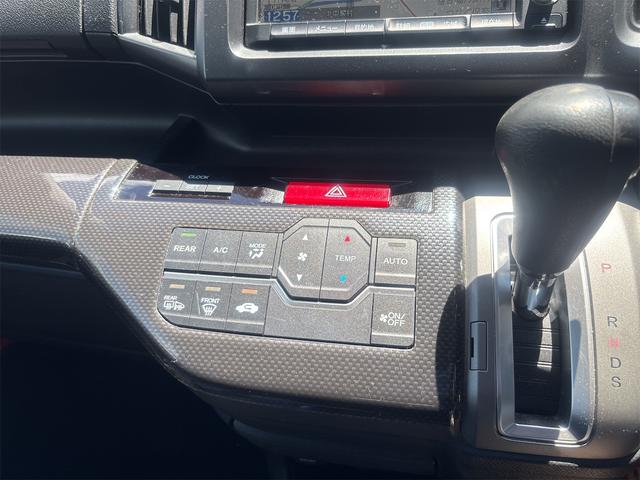 ステップワゴンスパーダ Ｚ　ＨＤＤナビエディション　内地仕入れ車両　純正ワンセグナビ　ＣＤ　ＤＶＤ再生可　バックカメラ　フリップダウンモニター　ＥＴＣ　両側パワースライドドア　ウィンカーミラー　フォグランプ　１６インチアルミホイール（37枚目）